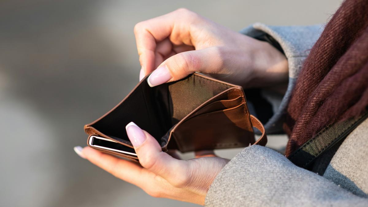 Rà soát tài chính cá nhân: Tiền của bạn đã trôi vào những cái bẫy tâm lý nào?