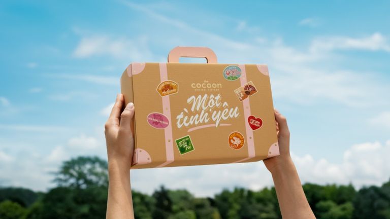 Hộp quà vali “một tình yêu” của mỹ phẩm thuần chay Cocoon. | Nguồn: Cocoon