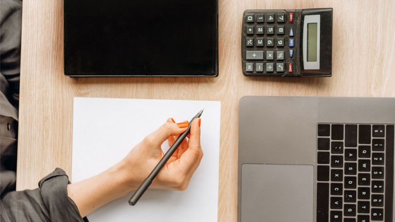 Freelancer hoàn toàn có thể nâng phí sản xuất cao hơn "sàn"