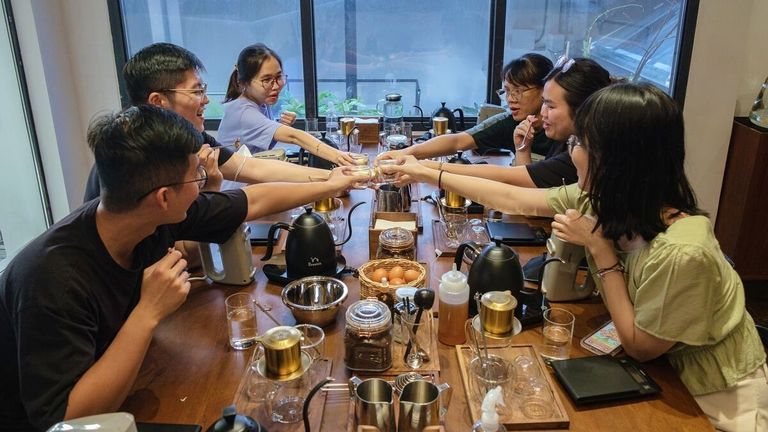 For out-of-town guests or for locals who want a group experience, look no further than this workshop. | Source: Lacàph