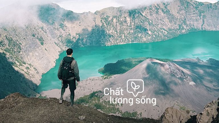 Hoàng Nguyễn ở núi Rinjani, đảo Lombok, Indonesia.