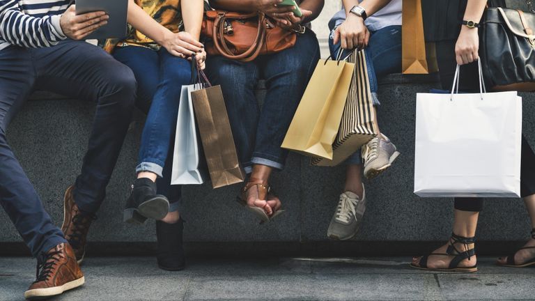 5 Điều cho thấy bạn nghiện mua sắm