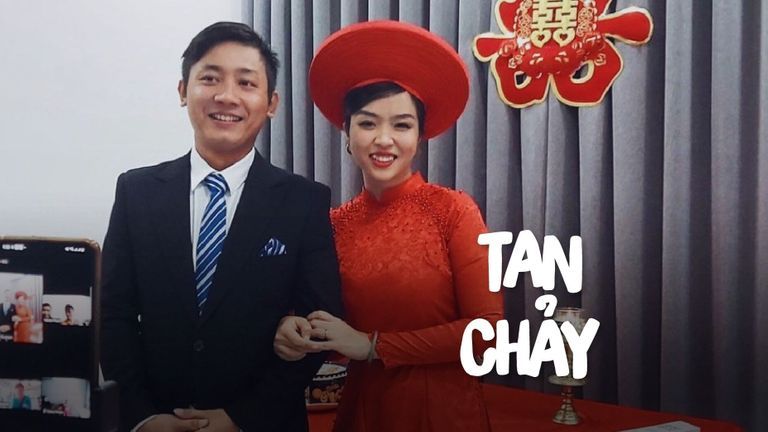 Cô dâu Khánh Thi và chú rể Văn Quan tổ chức lễ cưới online cùng họ hàng | Nguồn: Phạm Trương Bảo Khánh