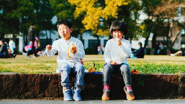 Không phải "Cha mẹ sinh con, trời sinh tính", mà là "thứ tự sinh tính"?
