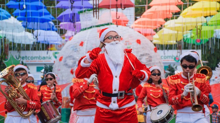 The Best Vietnamese Christmas Songs Ever