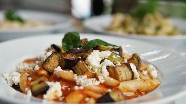 Ăn Ý… ở Hà Nội: 4 bí quyết để ăn sung sướng như người Ý
