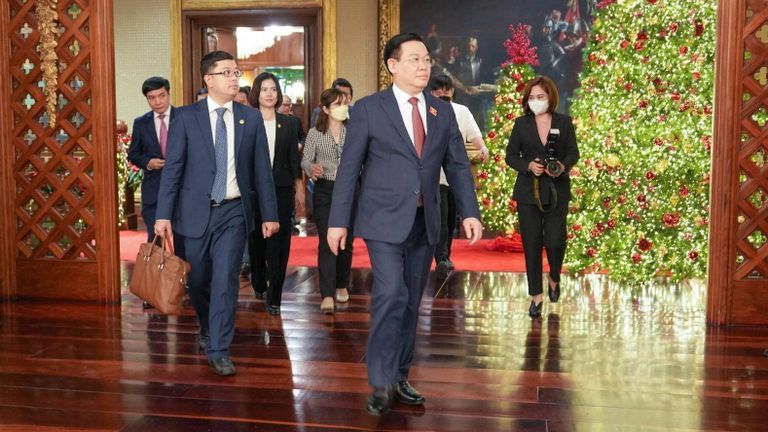 Chairman of the National Assembly Vuong Dinh Hue in Malacanang | Source: Bongbong Marcos / Facebook