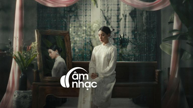 Nguồn: Nguồn: The Flob & Phim Của Quạ