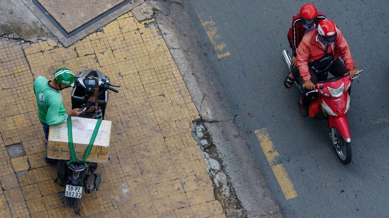 Being in the gig economy trigger concerns about new regulatory challenges, taxation, rights, and social protection for the workers. | Source: Thi Phung for Vietcetera