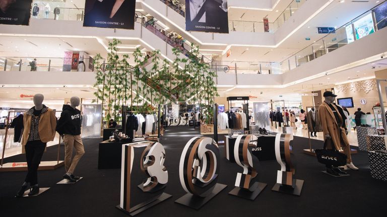 Không gian pop-up của BOSS tại Saigon Centre tiếp tục đón khách tham quan trải nghiệm và mua sắm đến ngày 02/03/2023 | Nguồn: BOSS.