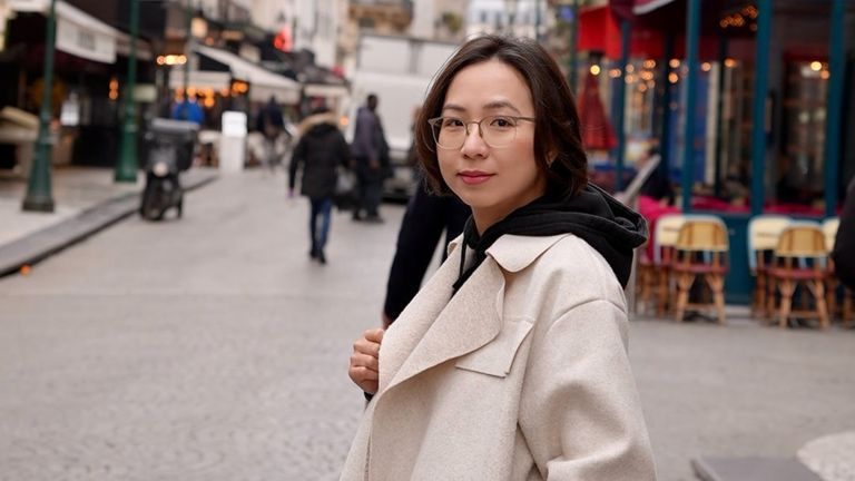 Nguồn: The Present Writer