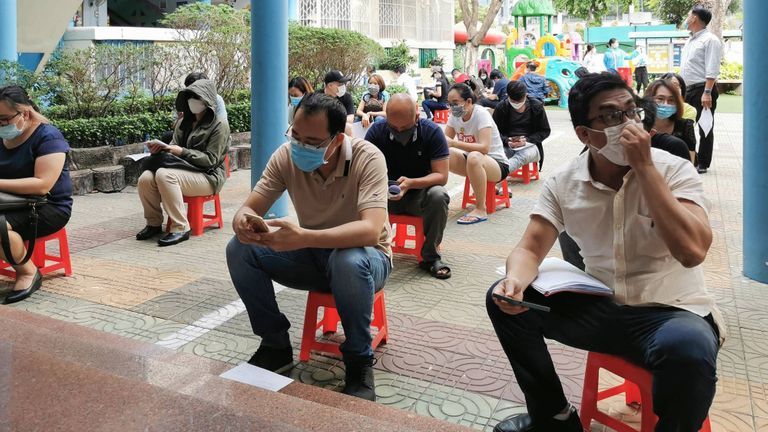 Social Distancing Extended In Ho Chi Minh City, 18 Other Localities