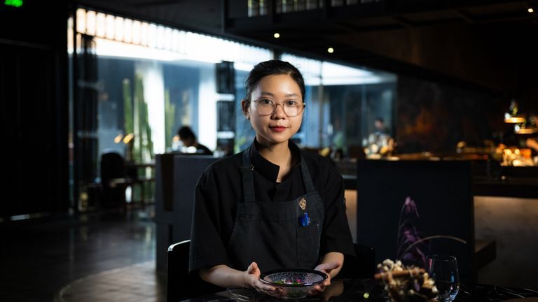 Đầu bếp Nguyễn Kim Quý - Á quân Rising Chef Challenge 2023. | Nguồn: Khooa Nguyễn cho Vietcetera