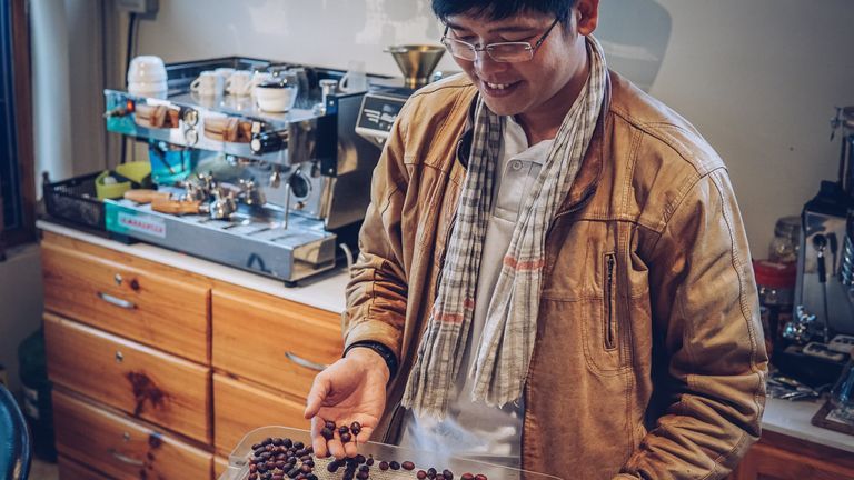 Duy Ho’s Intense Relationship With Coffee That Became The Married Beans
