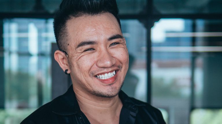 Nghệ sĩ trang điểm Bi Tô và những chia sẻ về nghề cùng giới tính