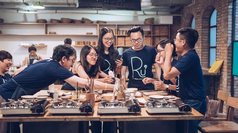 GRAIN Cooking Studio: A Team Effort