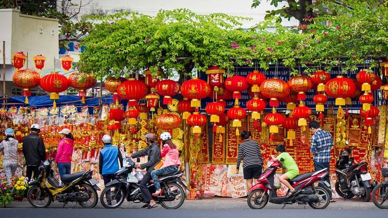 Chúng ta đang gây hại cho môi trường đến mức nào trong những dịp lễ Tết?