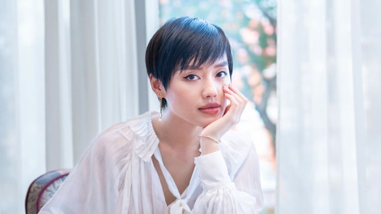 “Cô Em Trendy” Khánh Linh kể chuyện đi tìm chất riêng