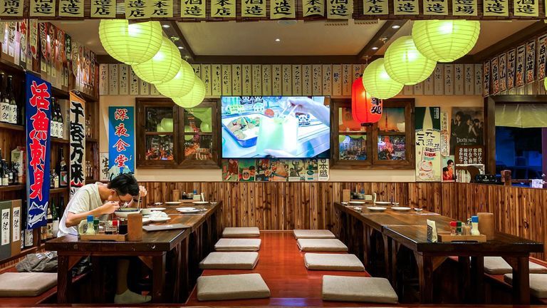 6 Biện pháp giữ an toàn khi phải đi ăn ngoài trong mùa dịch