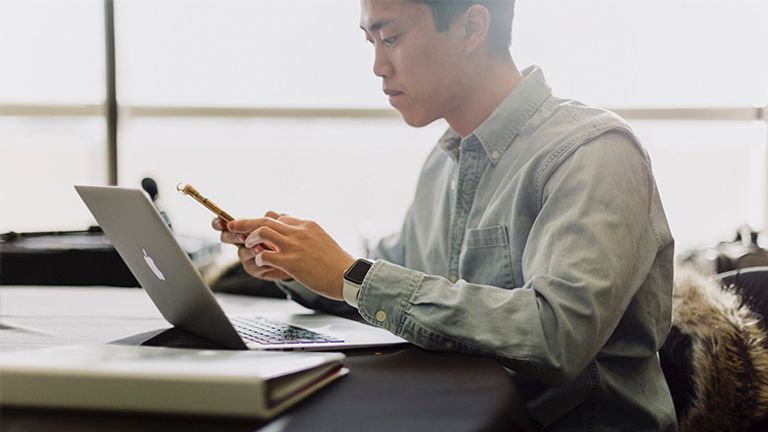 Ngoài trữ tiền mặt, bạn cần làm gì ngay để đủ tài chính vượt qua mùa dịch?